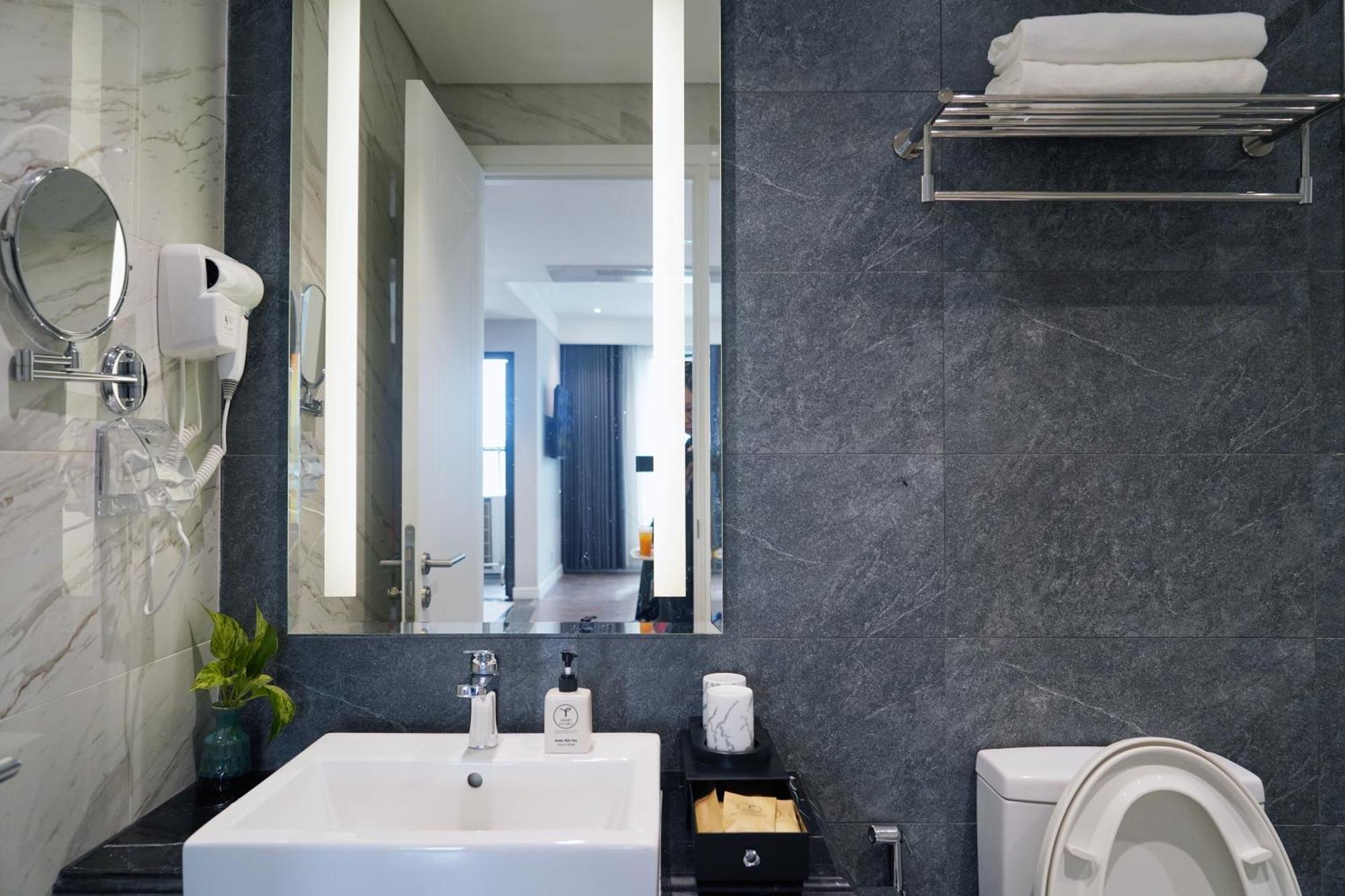 Armin Homes Altara Residences Quy Nhon Exterior photo